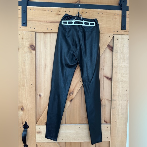Aritzia Wilfred Free Daria Pants - Picture 1 of 4